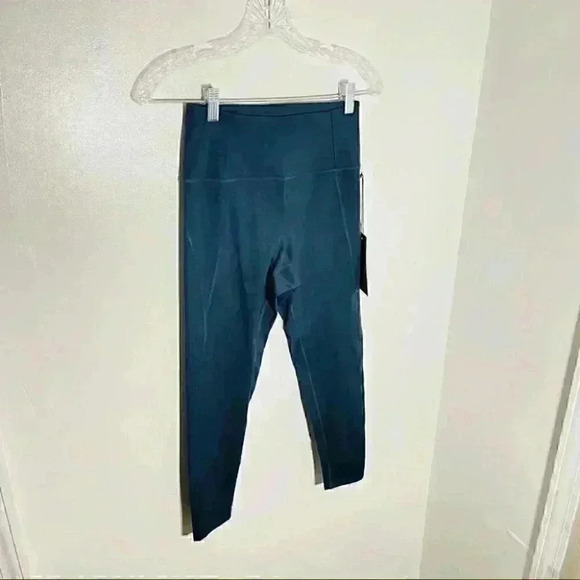 NWT Girlfriend Collective Midnight Blue eCompressive High-Rise Capri Leggings - Picture 6 of 9